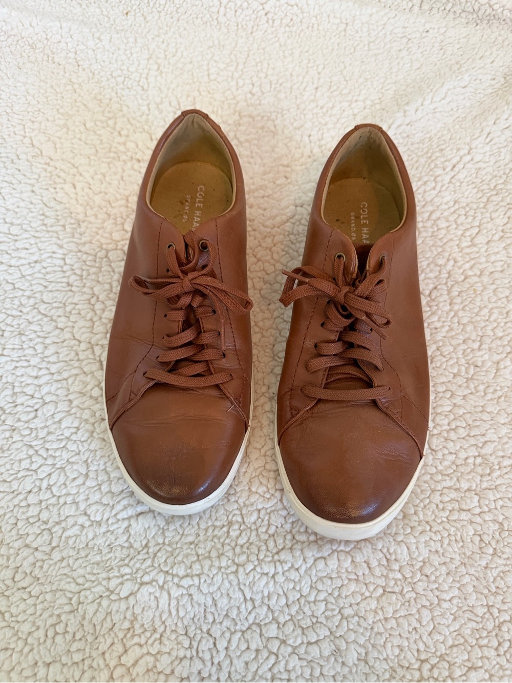 Cole Haan Men’s Tan Leather Low-Top Sneakers with White Sole